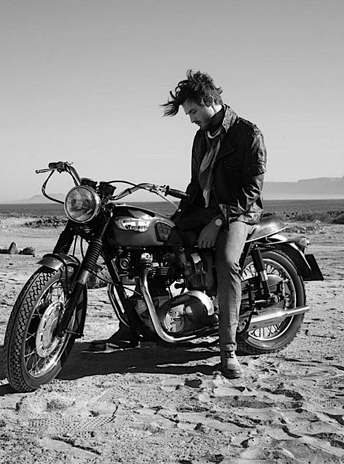 4ff000d079a29c8c01c54d6ea9ec6b6d