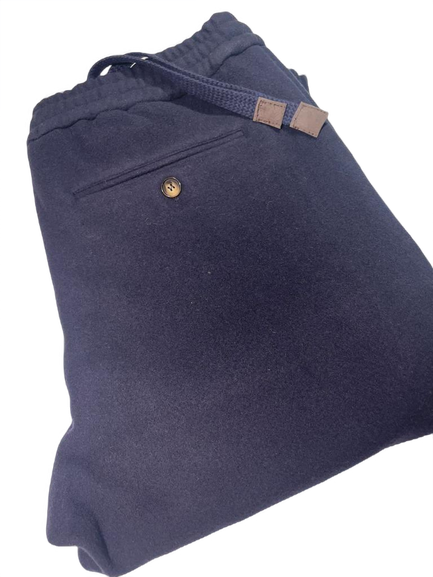 Брюки из шерсти на шнурке